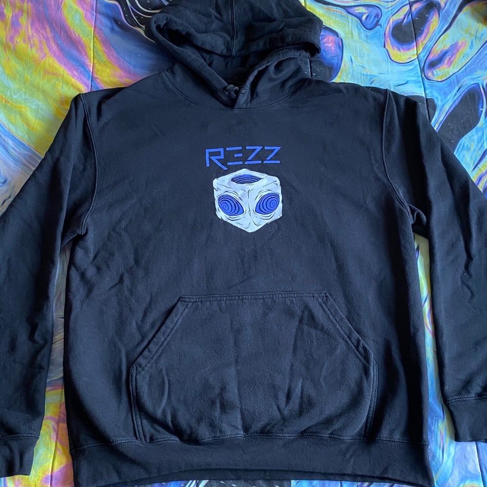 REZZ puzzle box hoodie